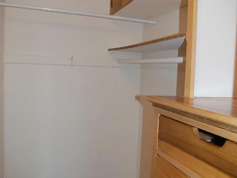 644 West Surf — Photo 49