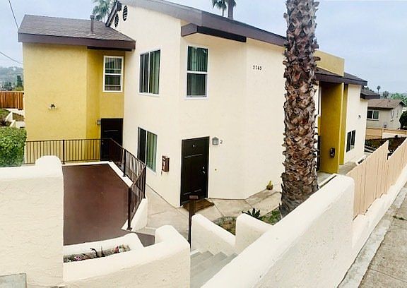 3rd image of 5765 Lauretta St #60686791