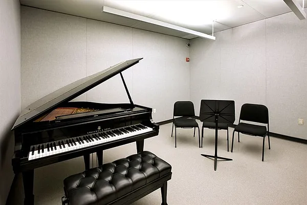 Rented by Corcoran | media 7