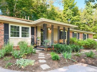 47 Ferncliff Dr, Asheville, NC 28805
