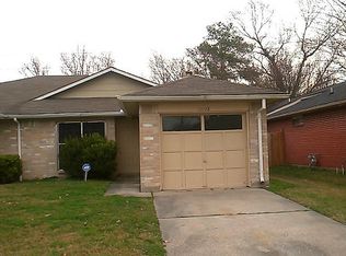 13718 Sableglen St, Houston, TX 77014