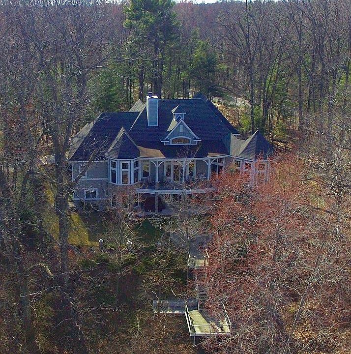 1st image of 19428 Rosemary Rd