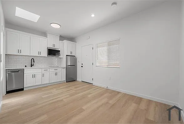 4189 Leimert Blvd #7-8 — Photo 11
