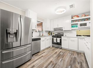 2101 Fairview Ln, Pineville, LA 71360