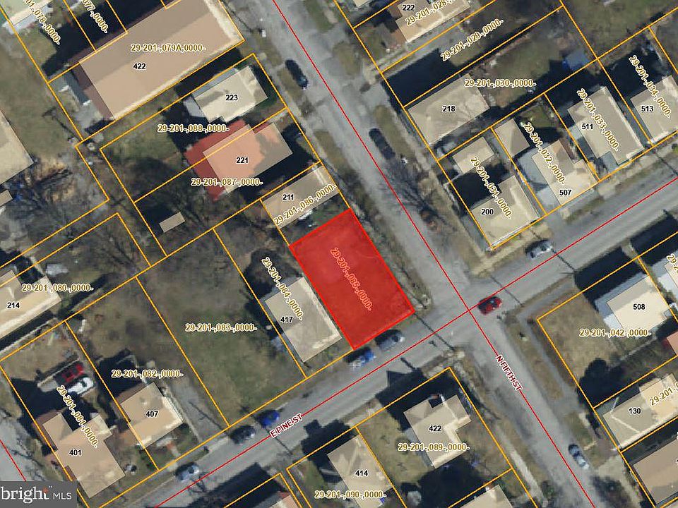 2nd image of 205 N 5th St