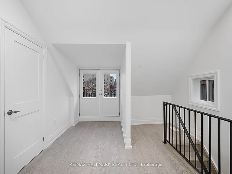 547 Indian Rd #3 — Photo 24
