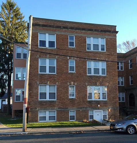 33 Waterston Ave #1B Photo 1