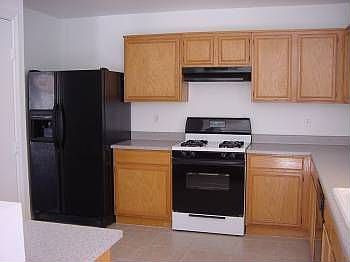 5th image of 5669 Malone Ct