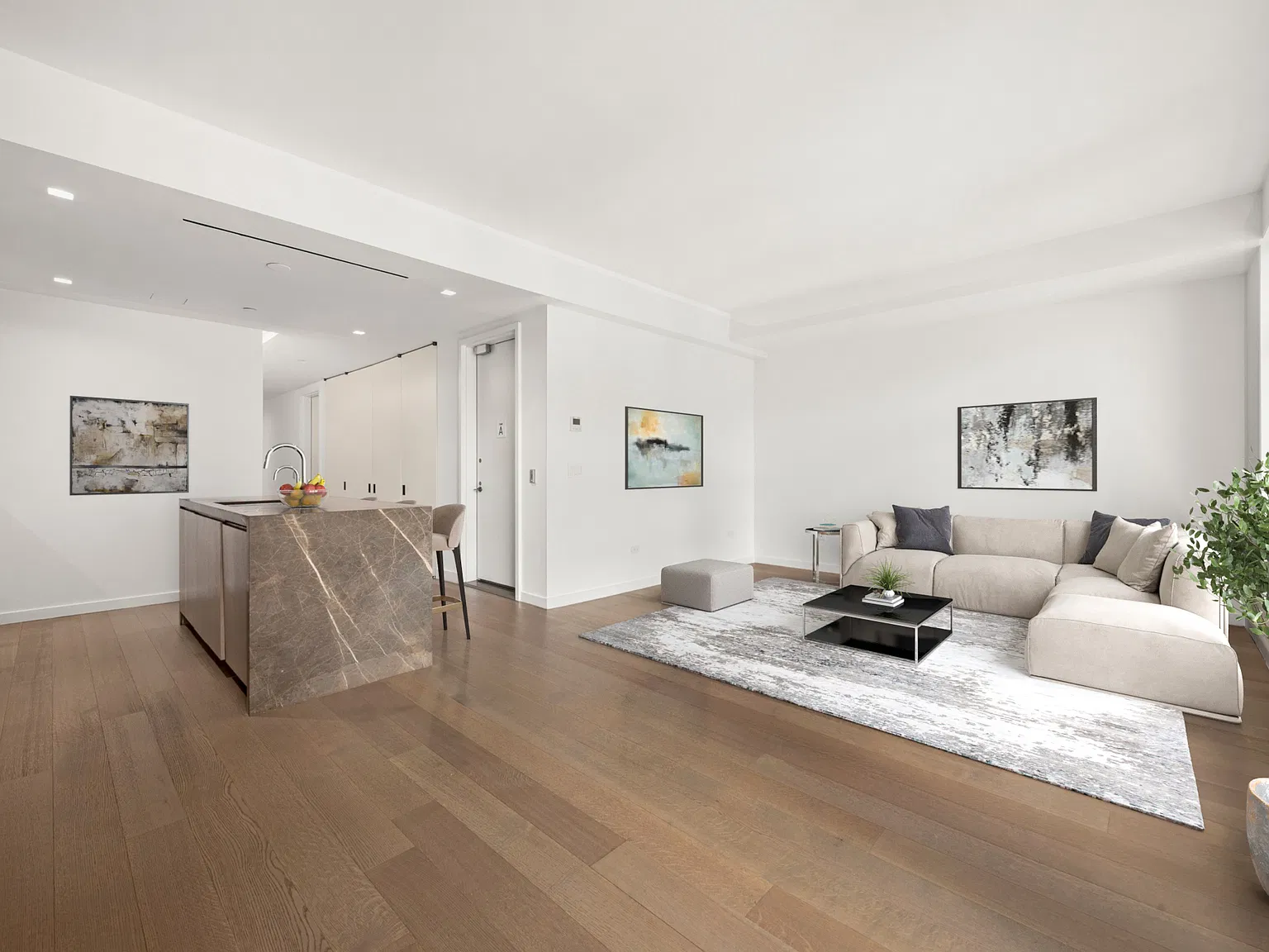 21 West 20th Street — Photo 3
