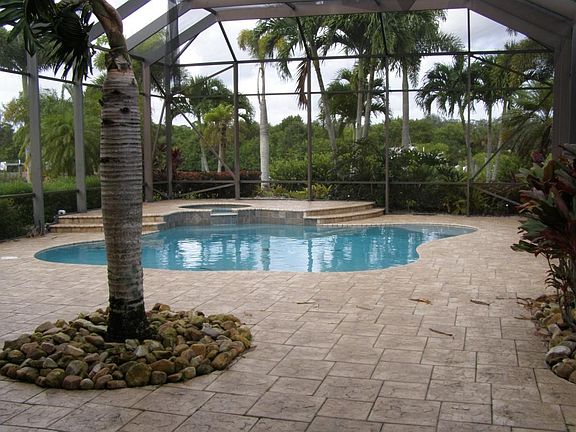 3rd image of 7185 SW Harbor Cove Dr
