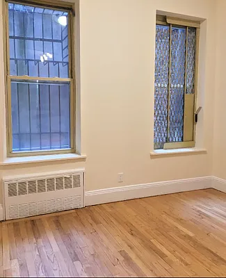 Rented by Waverly Realty Associates | media 14