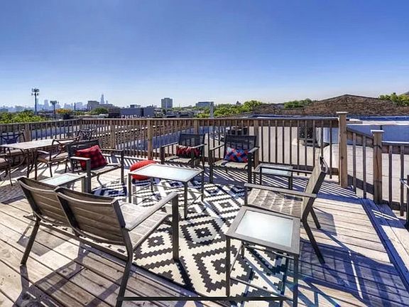 2nd image of 2544 W North Ave APT 2A