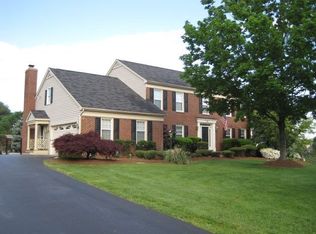 2707 Copper Creek Rd, Herndon, VA 20171