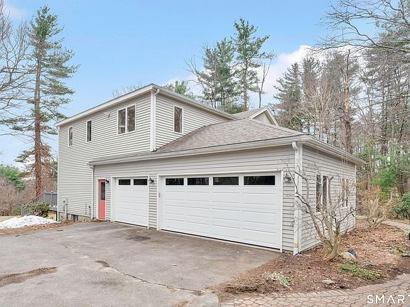 2nd image of 24 Thompson Hill Road