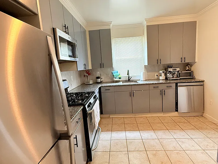 815 Carpenter Pl — Photo 7