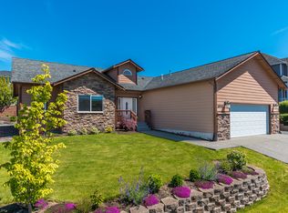 1646 SW Waterside Ct, Oak Harbor, WA 98277