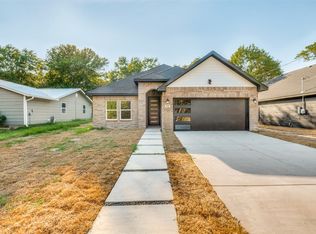 828 Bradleys Bnd, Tool, TX 75143