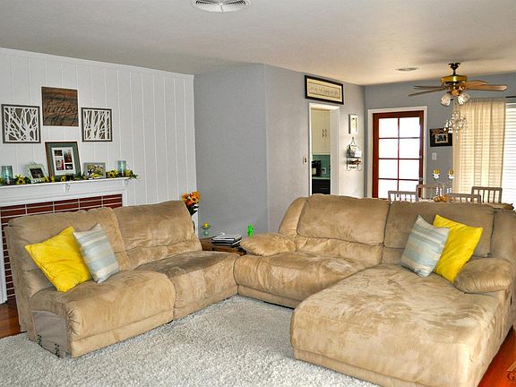4th image of 1316 Telegraph Ave