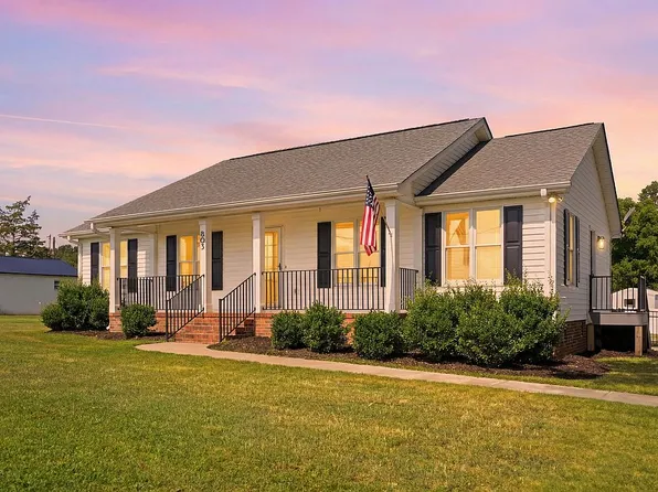 803 Quillen Ave, Fountain Inn, SC 29644