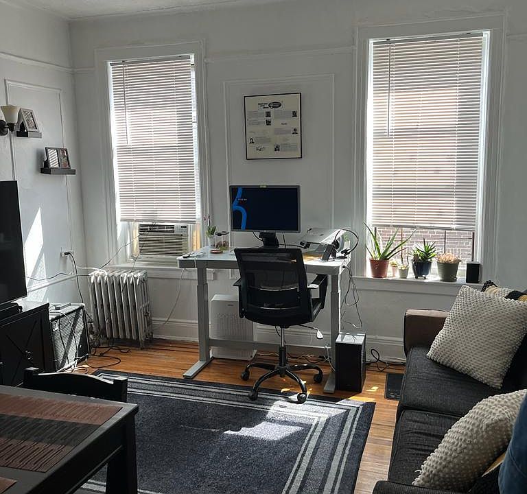 1st image of 20209 43rd Ave APT 3C