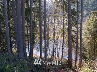 18509 68th St E, Bonney Lake, WA