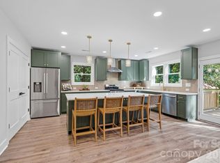1949 Garibaldi Ave, Charlotte, NC 28208