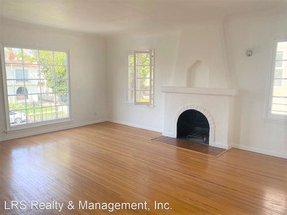 1st image of 918 S Holt Ave