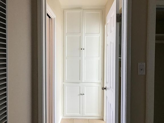 3rd image of 1417 Rock Glen Ave APT B
