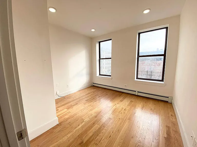 539 Lenox Ave #4C — Photo 11