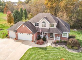 3127 Nottoway Ave, Godfrey, IL 62035