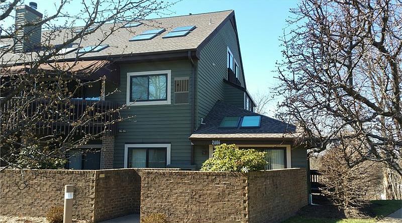 1st image of 2808 Leona Ln