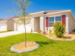 638 Squires Grove Dr, Winter Haven, FL 33880