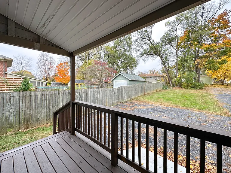 322 Florence Ave #B — Photo 28