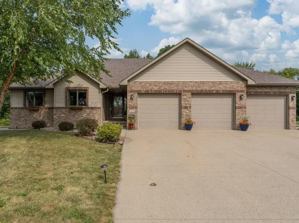 120 Sunburst Cir, Mankato, MN 56001
