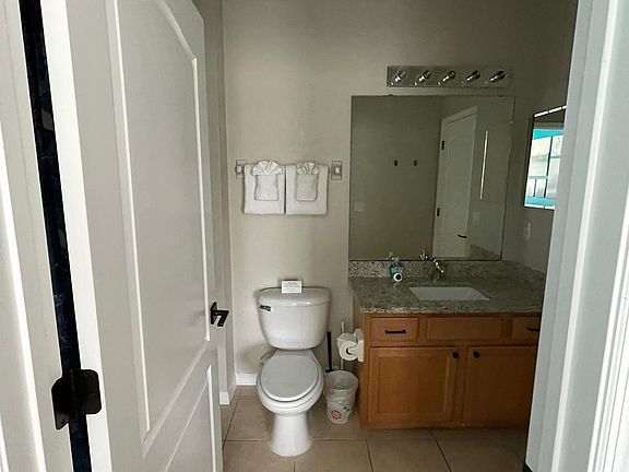 4th image of 2442 Caravelle Cir