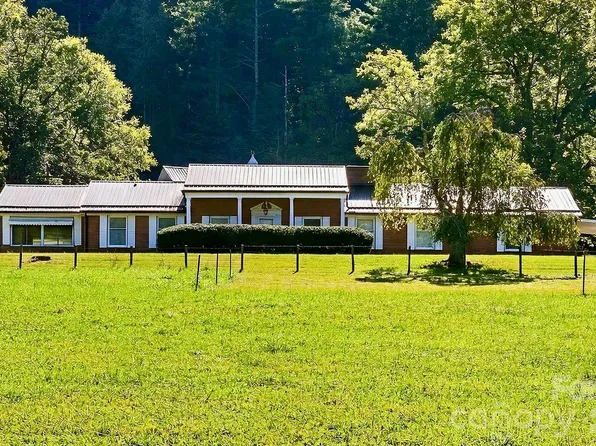 5810 Us Highway 23, Mars Hill, NC 28754