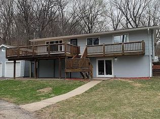 16998 Imperial Ln, Crescent, IA 51526