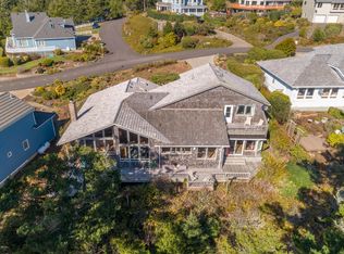 939 NW Highland Dr, Waldport, OR