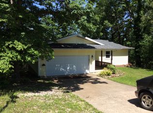 291 Cherokee Rd, Four Seasons, MO 65049