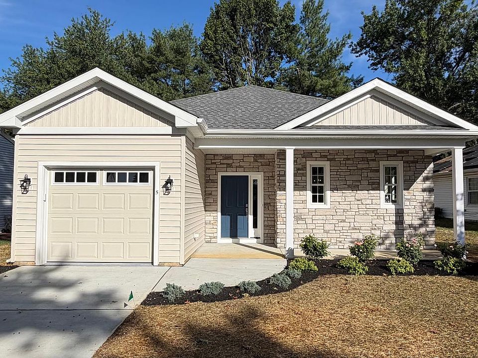 1st image of 5 Fireside Cir