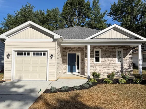 5 Fireside Cir, Columbus, NJ 08022