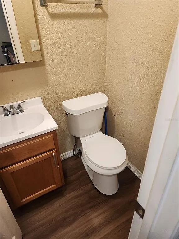 Studio, 1.0 bath, 200 sqft, $1,095 — Photo 3