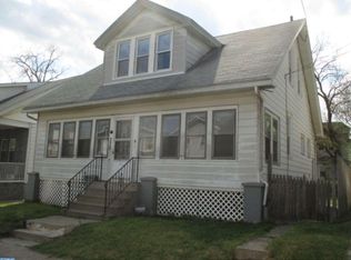 225 Linden Ave, Woodlynne, NJ 08107