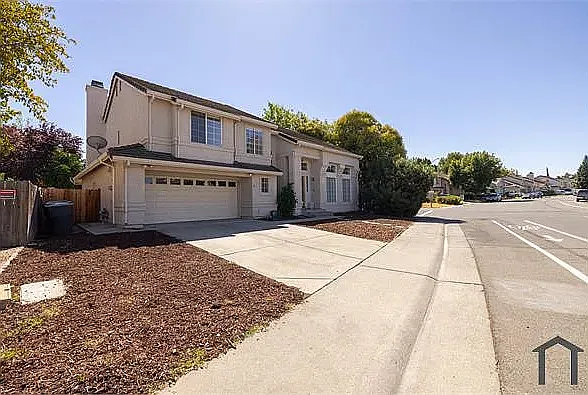 8940 Redwater Dr — Photo 13