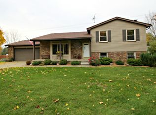 8088 Hill Rd, Swartz Creek, MI 48473