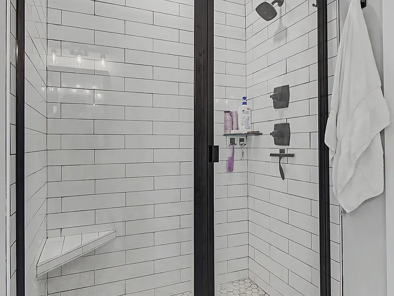 959 Alton Dr — Photo 23