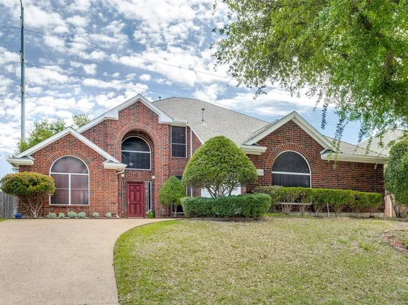 7110 Woodsprings Dr, Garland, TX 75044