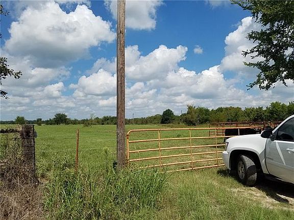 2nd image of 1809 Vz County Road 3211