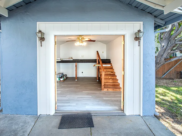 1170 Sonora Ave — Photo 45