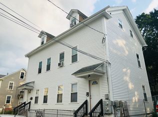 14 Earle St, Central Falls, RI 02863